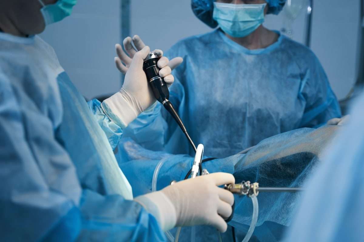 Minimally invasive spine surgery (MIS)
